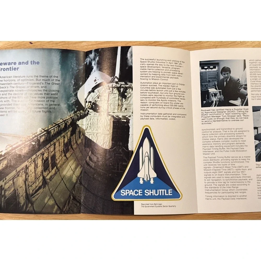 Lot of 5 Harris Shuttleware NASA Space Shuttle Key to Mission Success Booklets